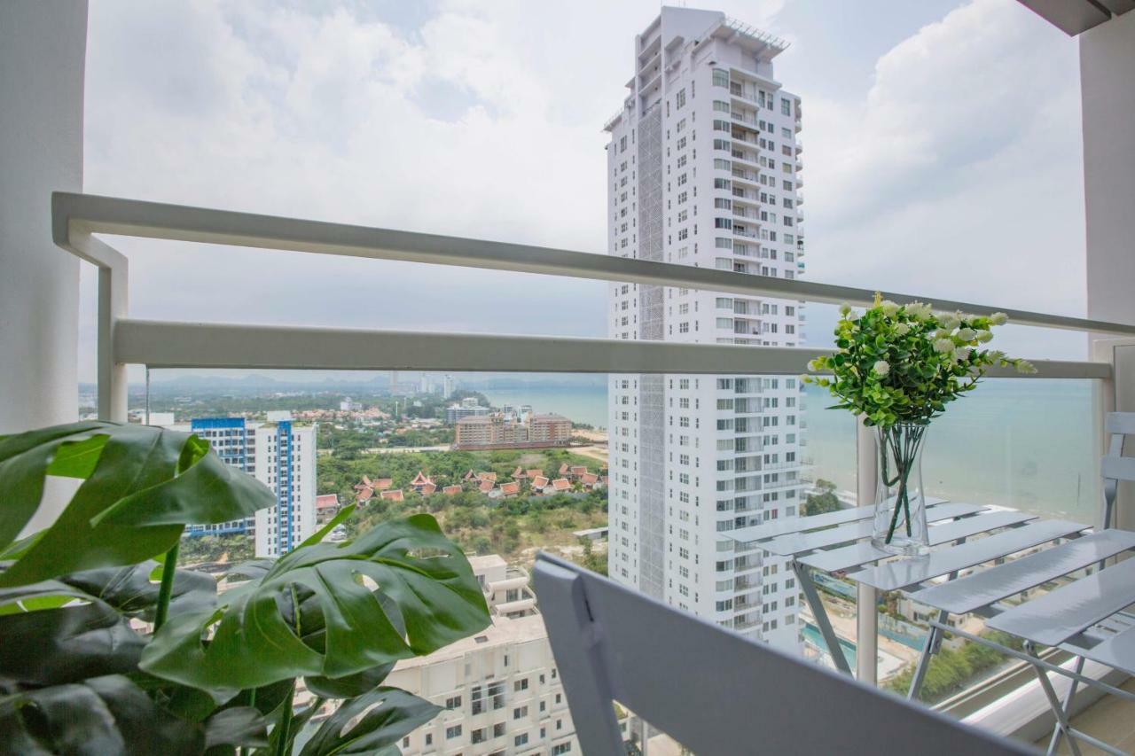 Veranda Residence Pattaya By Boom Nacsomtien Kültér fotó